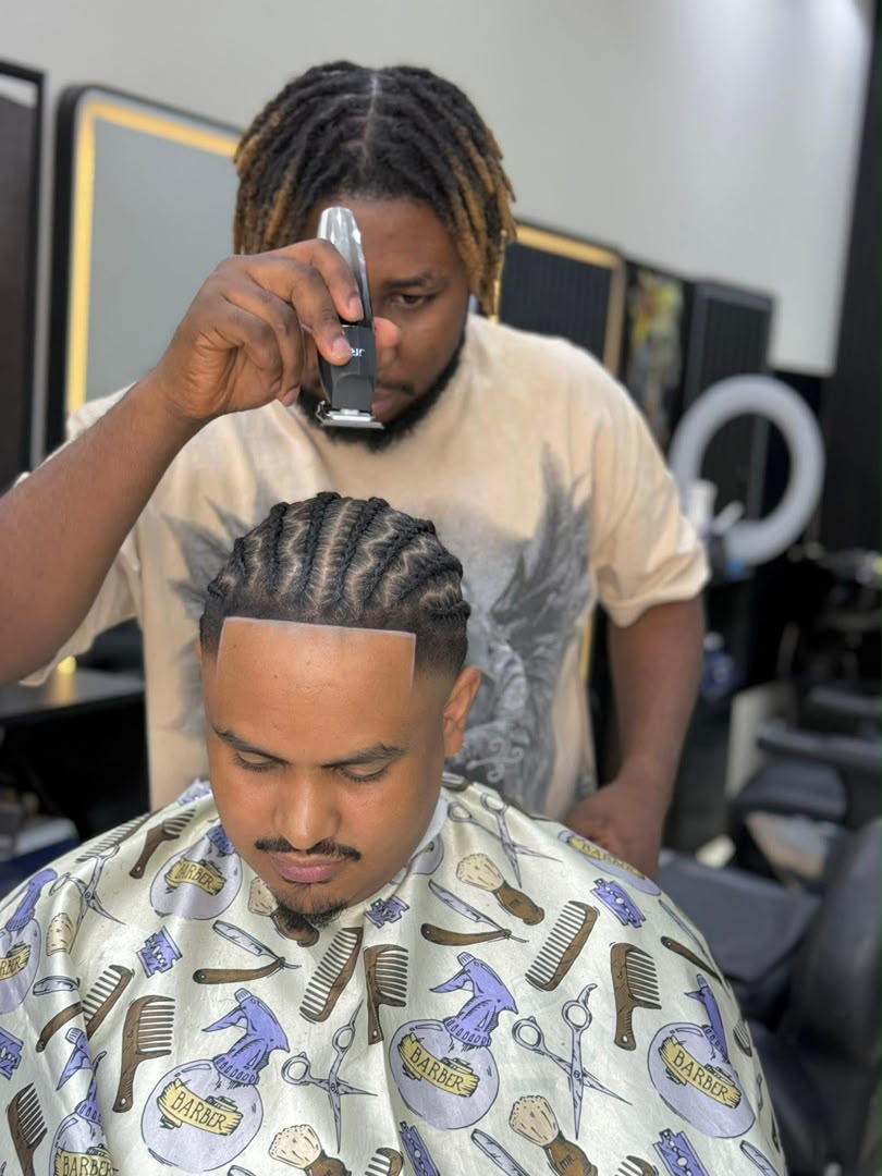 skales hair